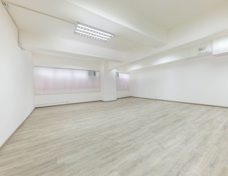 900x500