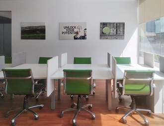 900x500