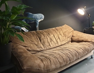 900x500