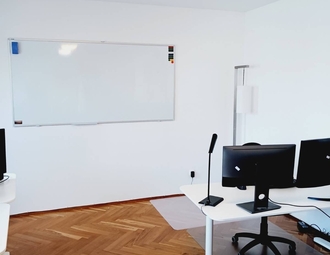 900x500