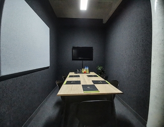 900x500