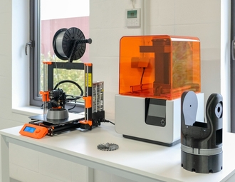 900x500