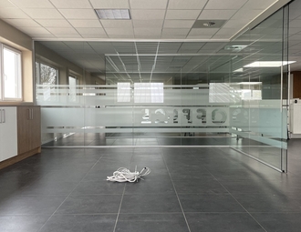 900x500