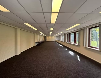 900x500