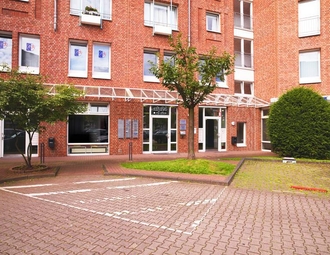 900x500