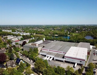 900x500