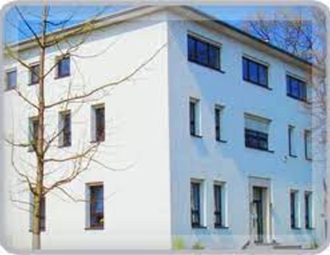 900x500