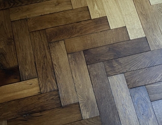 900x500