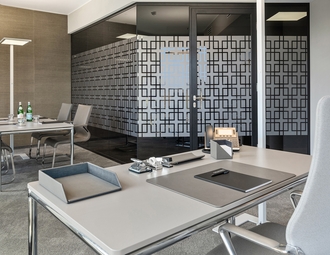 900x500