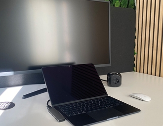 900x500