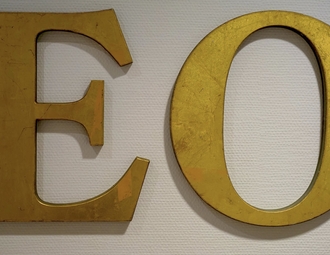 900x500