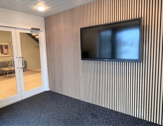 900x500
