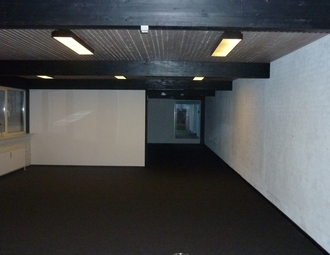 900x500