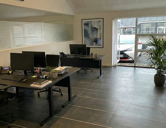 900x500