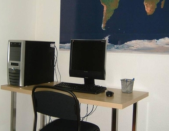 900x500