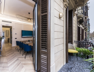 Carrer de València, Sants-Montjuic