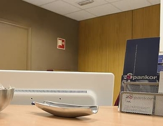 900x500
