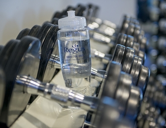 900x500