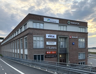 900x500
