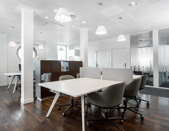 900x500