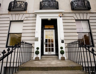 Newton Place, Glasgow