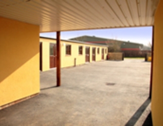 900x500