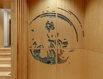 900x500