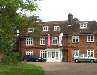 Great North Road, Hatfield