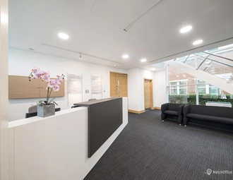 Dunstable Road, St Albans, Redbourn, Luton