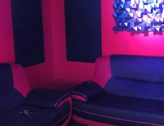 900x500