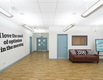 900x500
