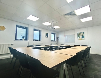 900x500