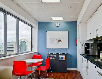 900x500