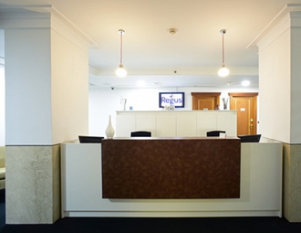 Via San Giacomo, Napoli