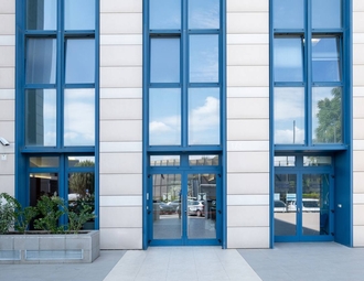 Via Alfredo Calzoni, Bologna