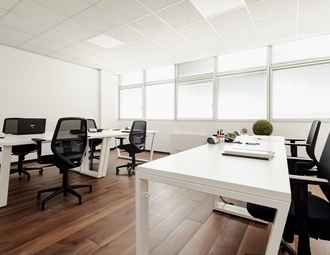 Via Lorenzo Valla, Milano