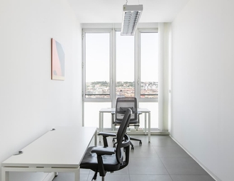 900x500