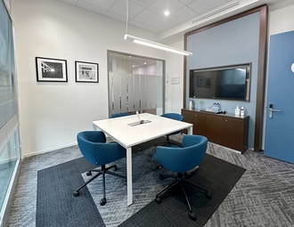 900x500