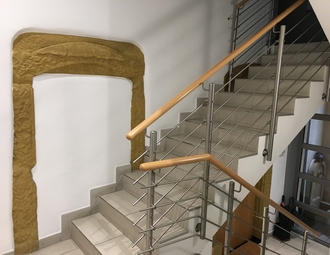 900x500