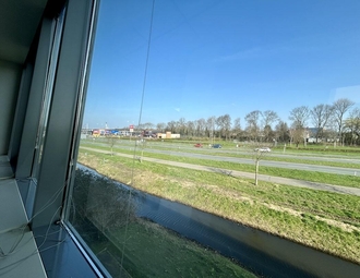 900x500
