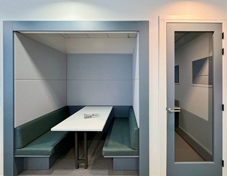900x500
