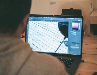 900x500