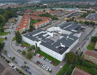 900x500
