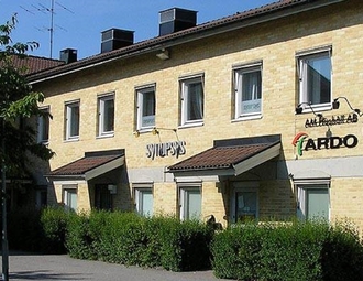 900x500