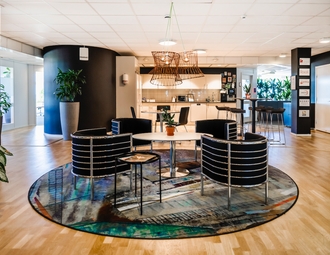 Forumvägen, Nacka