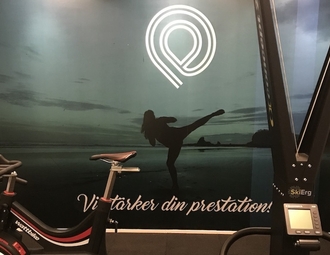 900x500