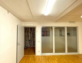 900x500