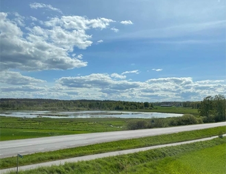 900x500