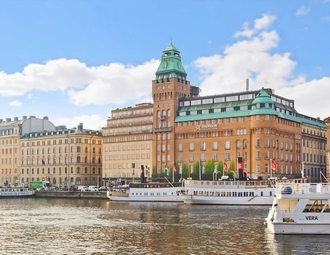 Nybrokajen, Norrmalm
