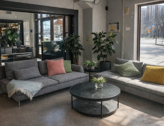 900x500